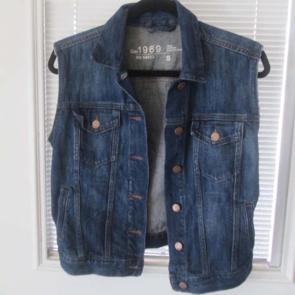 Jean jacket vest (s)